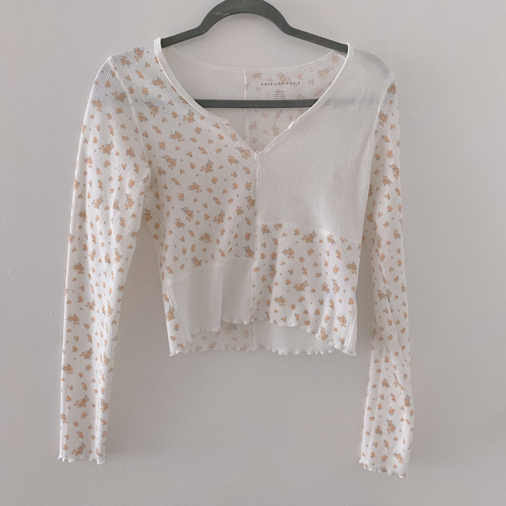 Aeo Patch Top